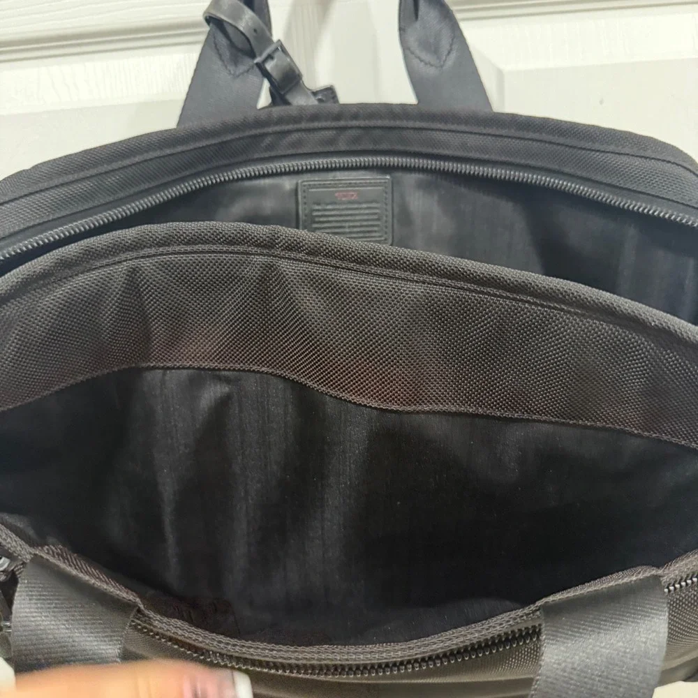 Tumi Alpha Black Ballistic Nylon Briefcase Messenger Laptop Bag With Strap